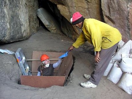Blombos Cave Botswana 003