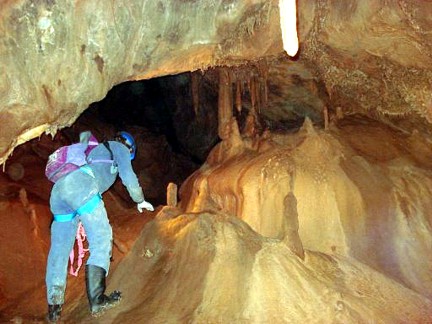 Cueva Dos Hermanos Arintero León 6